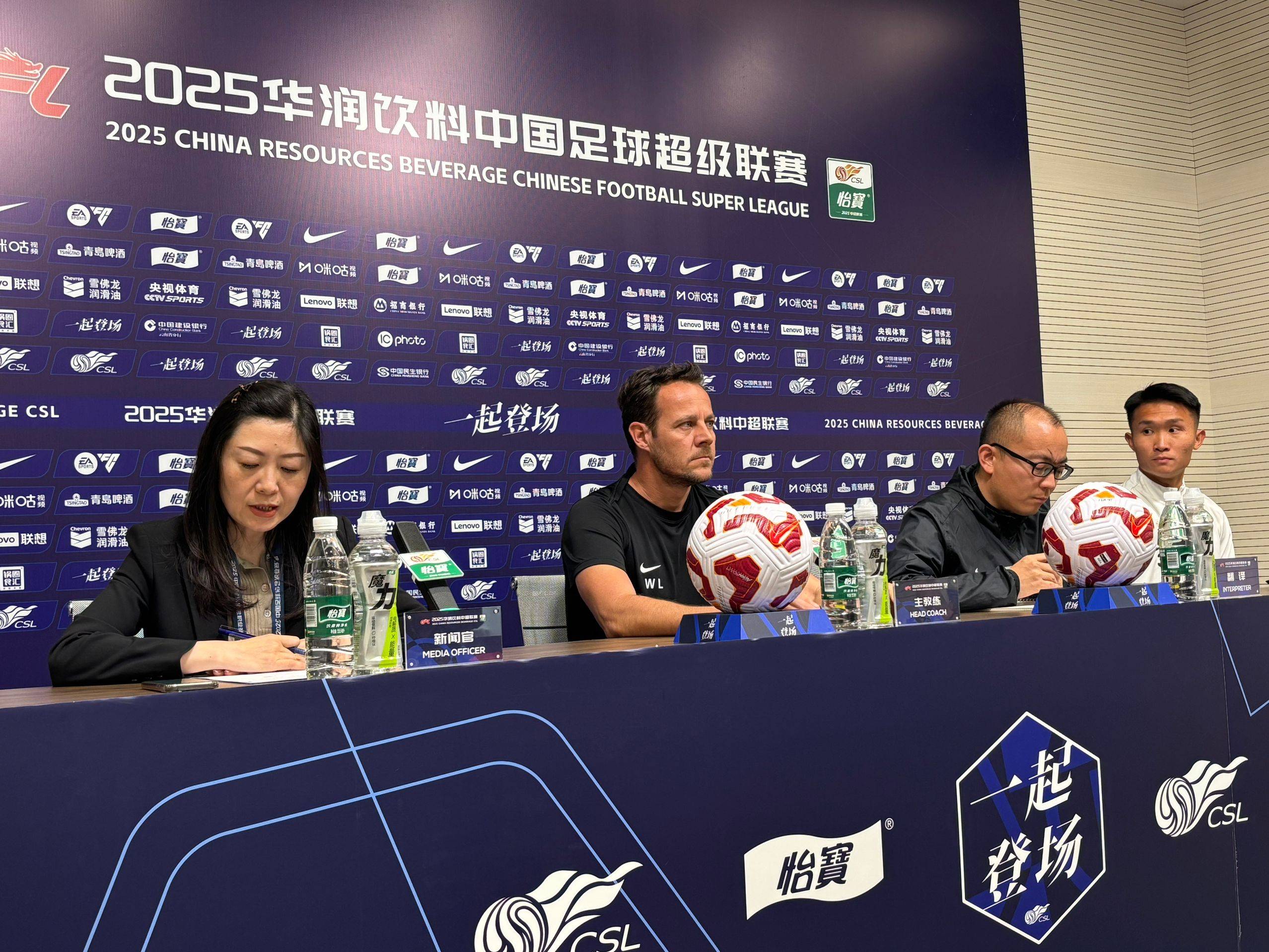 外援人事调整，球员表现出色的简单介绍