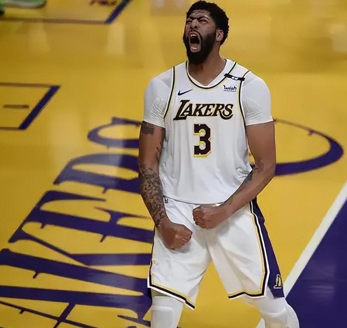  浓眉哥和詹姆斯身体素质 