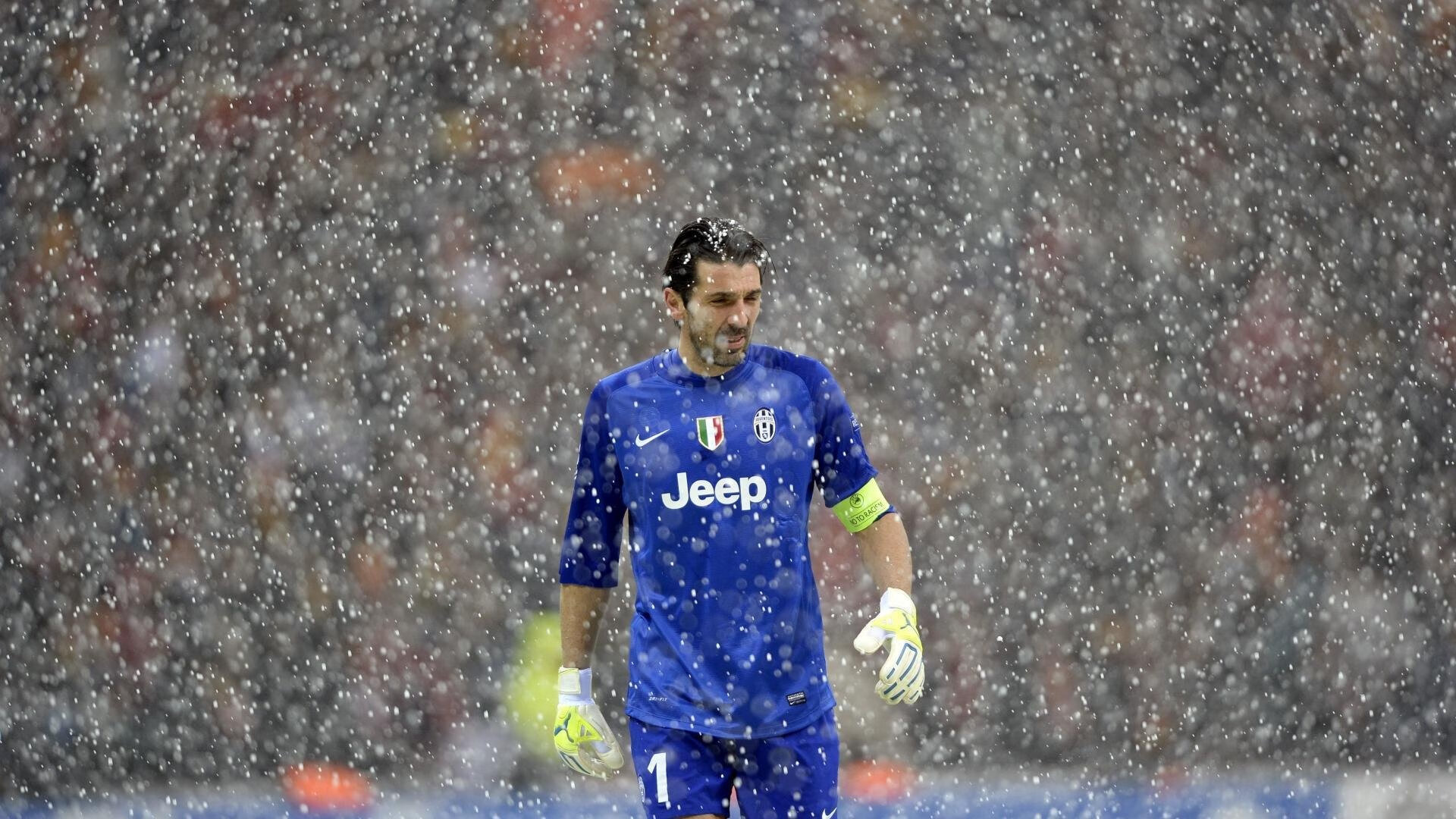 梅西爆冷击败塞尔维亚队，高光表现引爆全场！